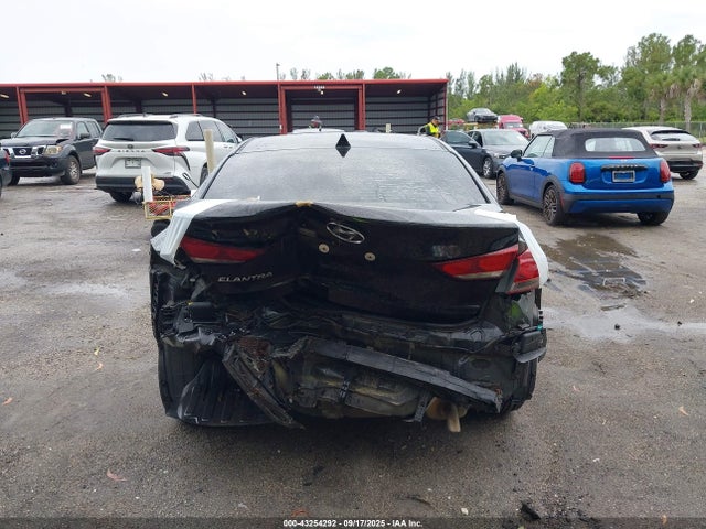 43254292 :رقم المزاد ، 5NPD84LF3JH333203 vin ، 2018 Hyundai Elantra Sel مزاد بيع