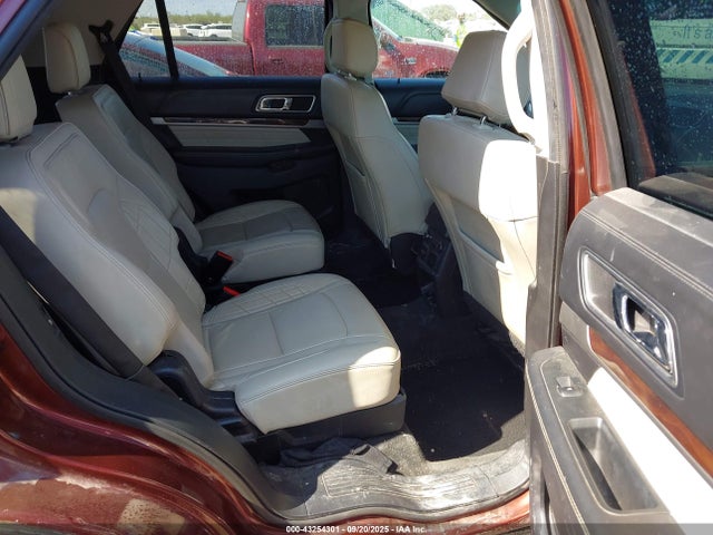 1FM5K8HTXGGC04721 Ford Explorer