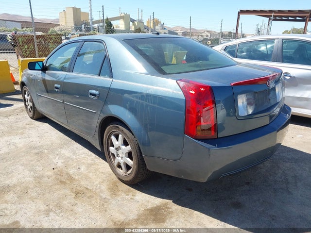 2005 CADILLAC CTS 1G6DP567450142120 Photo 2