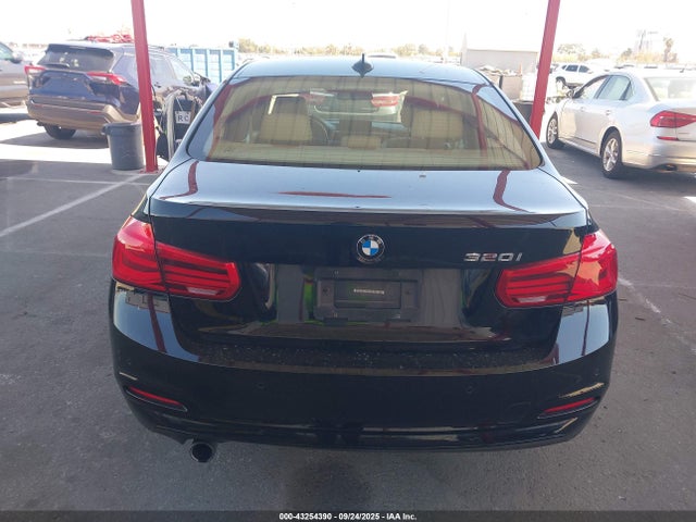 WBA8E1G54GNU11276 BMW 2016