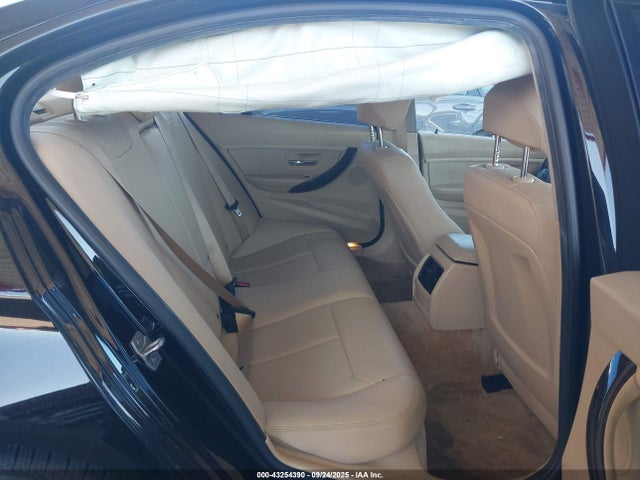 WBA8E1G54GNU11276 BMW 2016