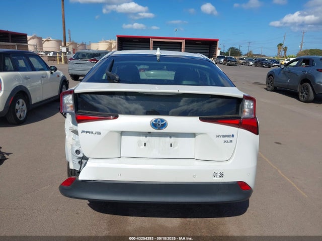 JTDKAMFU4N3186882 Toyota PRIUS XLE