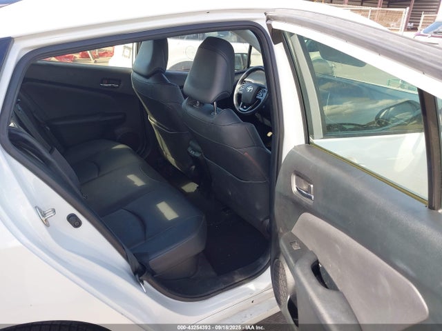 JTDKAMFU4N3186882 Toyota PRIUS XLE
