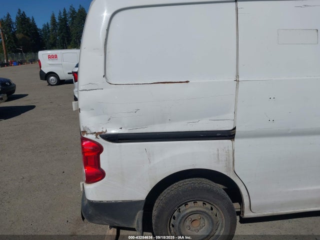 3N6CM0KN8JK700110 Nissan NV200