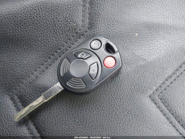 1FADP3F25GL216271 Ford 2016