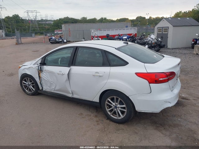 1FADP3F25GL216271 Ford 2016