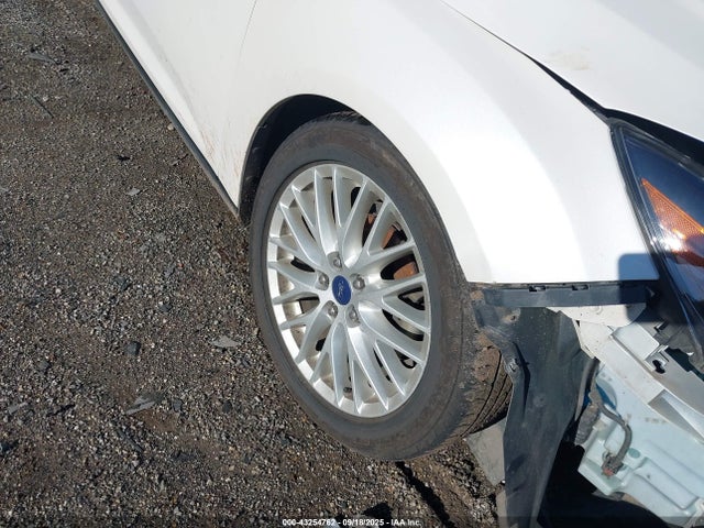 Ford 2014 2014 1FADP3J2XEL121192 Image 11