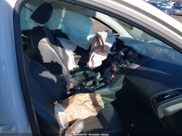 Ford 2014 2014 1FADP3J2XEL121192 Image 5