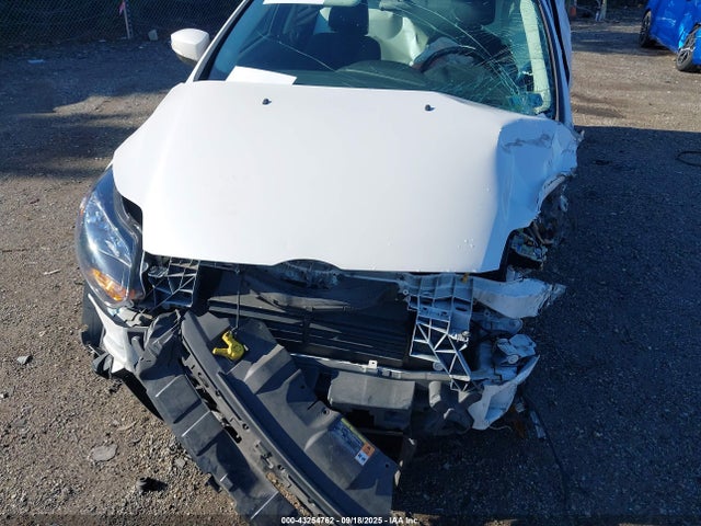 Ford 2014 2014 1FADP3J2XEL121192 Image 6