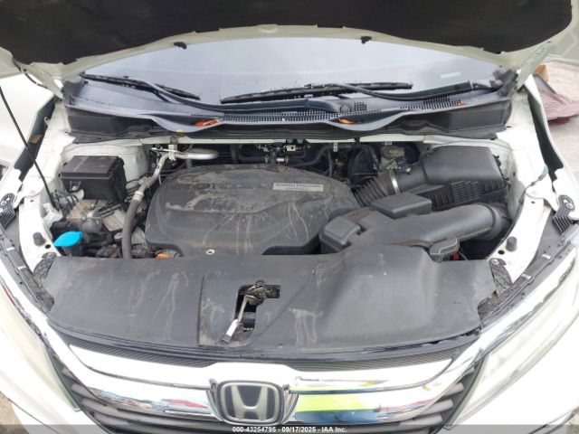 2018 HONDA ODYSSEY 5FNRL6H90JB051635 Photo 9