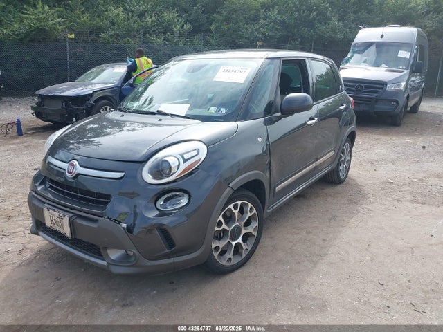 Fiat 330a1047 2014 ZFBCFADH3EZ013672 Image 2