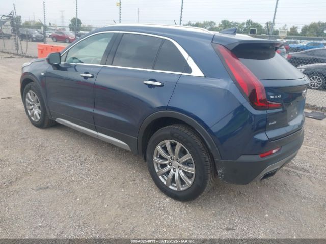 2020 CADILLAC XT4 1GYFZDR45LF016848 Photo 2