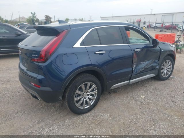 2020 CADILLAC XT4 1GYFZDR45LF016848 Photo 3