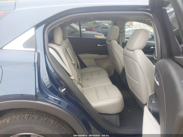 2020 CADILLAC XT4 1GYFZDR45LF016848 Photo 7