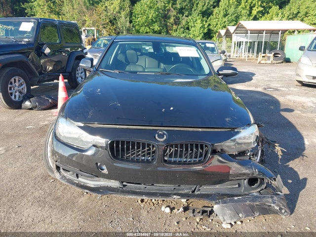 43254967 :رقم المزاد ، WBA8E5G56GNU19158 vin ، 2016 Bmw 320i Xdrive مزاد بيع