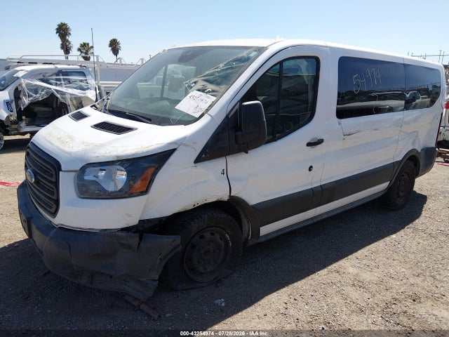1FMZK1ZM6KKB83260 Ford Transit-150 Xl