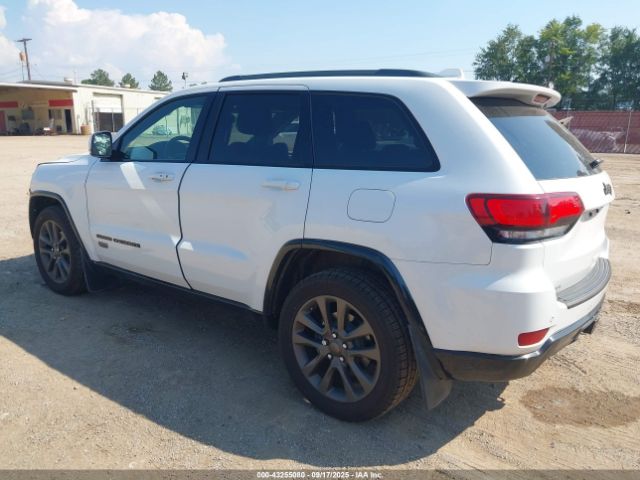 2016 JEEP GRAND CHEROKEE 1C4RJEBG1GC473409 Photo 2