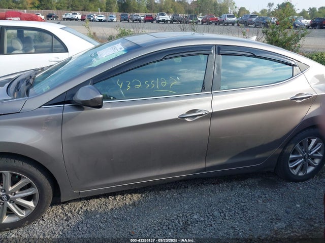 Hyundai ELANTRA SE 2015 5NPDH4AEXFH590571 Image 29