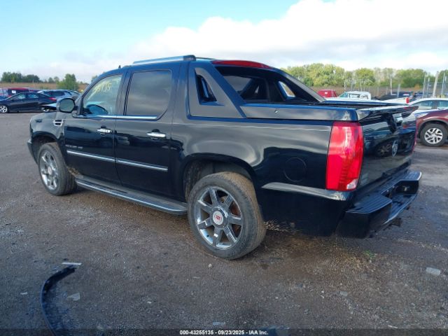 2011 CADILLAC ESCALADE EXT 3GYT4MEF7BG372479 Photo 2