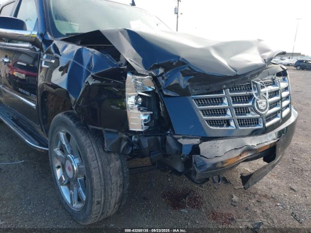 2011 CADILLAC ESCALADE EXT 3GYT4MEF7BG372479 Photo 5