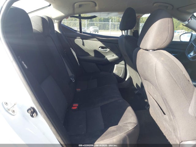 43255208 :رقم المزاد ، 3N1AB8CV6MY296306 vin ، 2021 Nissan Sentra Sv Xtronic Cvt مزاد بيع