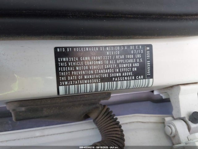 3VWJX7AT6EM603652 Volkswagen 2014