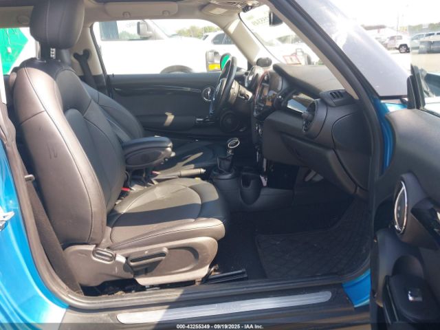 2019 MINI HARDTOP WMWXP5C51K2H95551 Photo 4