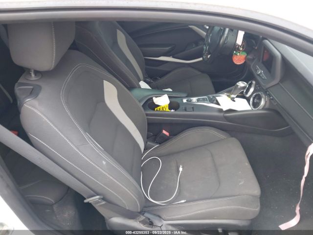 2020 CHEVROLET CAMARO 1G1FB1RS1L0119932 Photo 4