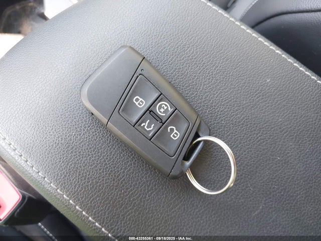 Aukcja sprzedaży 2024 Volkswagen Tiguan 2.0t Se R-line Black, vin: 3VV8B7AX3RM044278, numer aukcji: 43255361