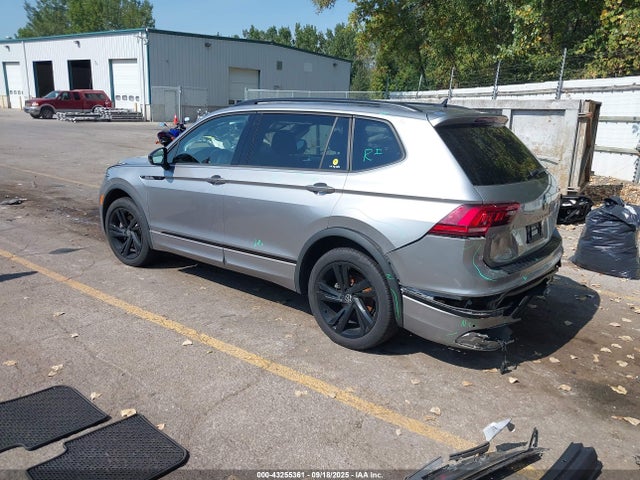 Aukcja sprzedaży 2024 Volkswagen Tiguan 2.0t Se R-line Black, vin: 3VV8B7AX3RM044278, numer aukcji: 43255361