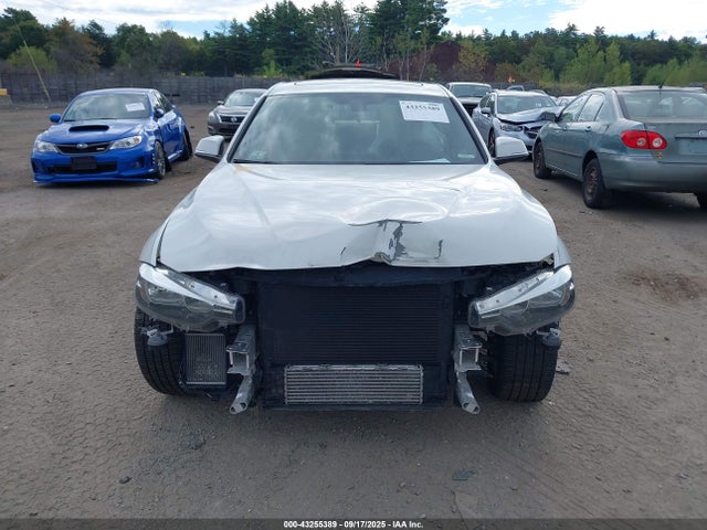 BMW 328I 2016 WBA8E3G52GNU05665 Image 13