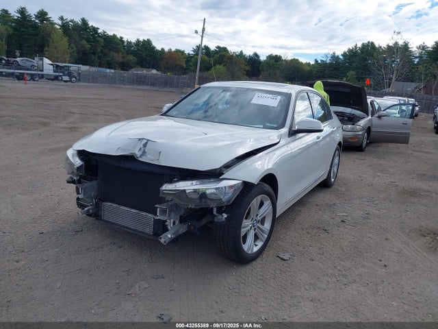 BMW 328I 2016 WBA8E3G52GNU05665 Image 2