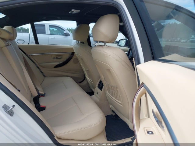 BMW 328I 2016 WBA8E3G52GNU05665 Image 8