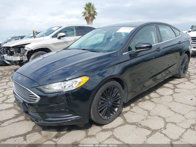 Ford 2017 2017 3FA6P0HDXHR299477 Image 2