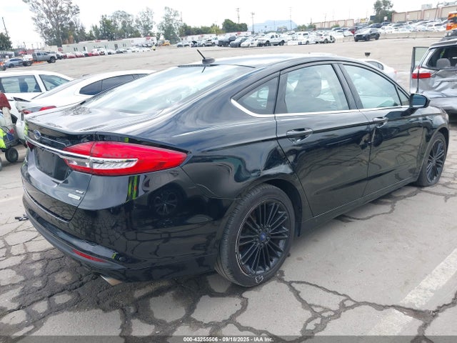 Ford 2017 2017 3FA6P0HDXHR299477 Image 4