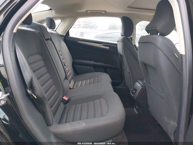 Ford 2017 2017 3FA6P0HDXHR299477 Image 8