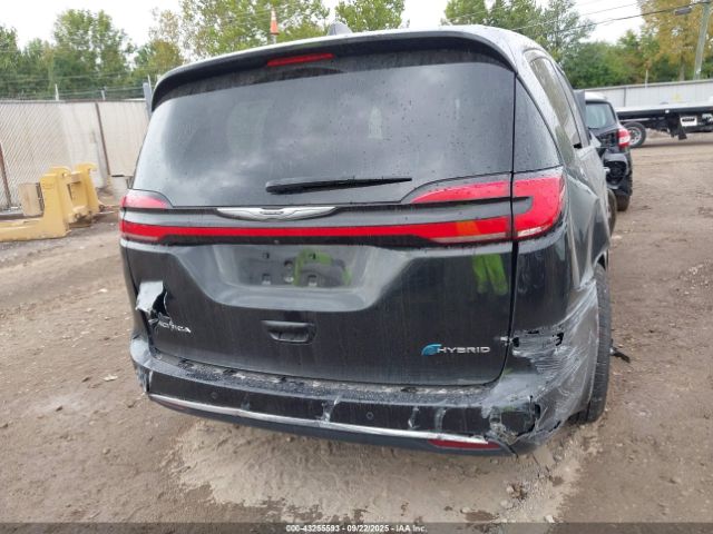 2022 CHRYSLER PACIFICA HYBRID 2C4RC1L72NR140867 Photo 5