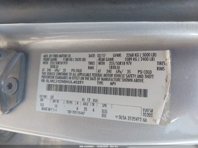 2017 LINCOLN MKC 5LMCJ1D95HUL40251 Photo 8