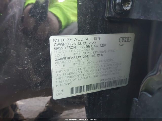 2020 AUDI Q3 WA1AECF3XL1026171 Photo 8
