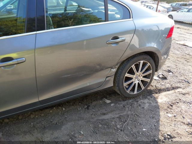 2016 VOLVO S60 INSCRIPTION LYV612TK9GB093825 Photo 5