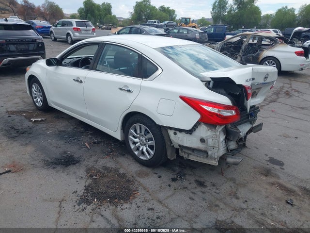 1N4AL3AP5GN378696 Nissan 2016