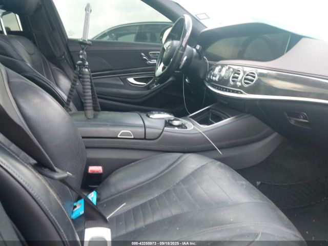 2018 MERCEDES-BENZ S 560 WDDUG8DB9JA396633 Photo 4