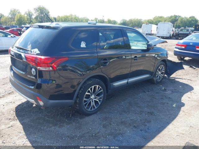 2016 MITSUBISHI OUTLANDER JA4AZ3A38GZ018010 Photo 3