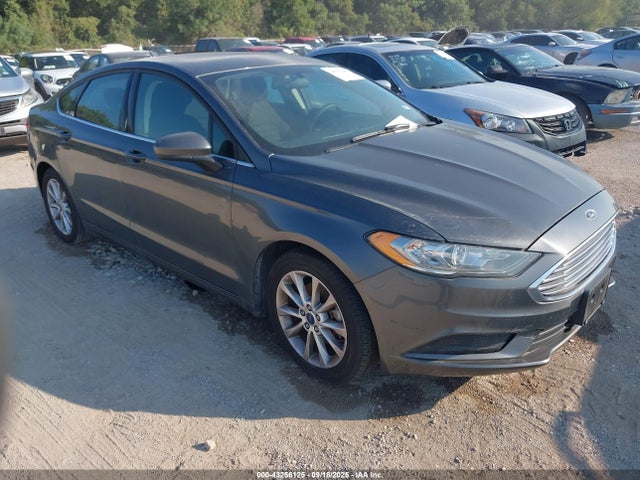 3FA6P0HD6HR140665 Ford 2017