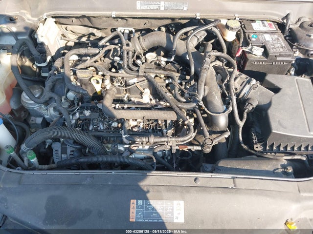 3FA6P0HD6HR140665 Ford 2017