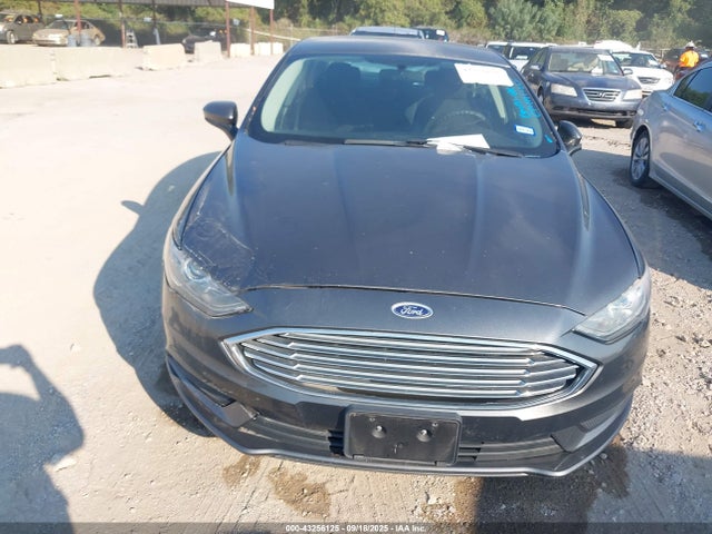 3FA6P0HD6HR140665 Ford 2017