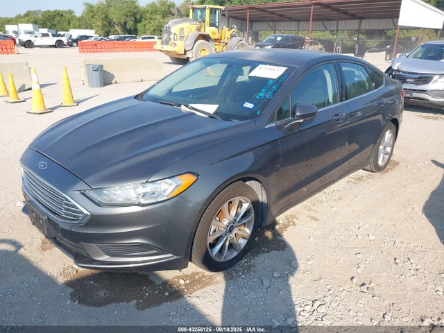 3FA6P0HD6HR140665 Ford 2017