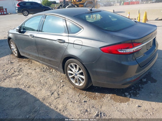 3FA6P0HD6HR140665 Ford 2017