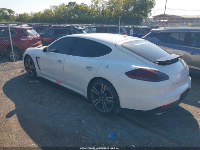 2014 PORSCHE PANAMERA WP0AB2A78EL055856 Photo 2