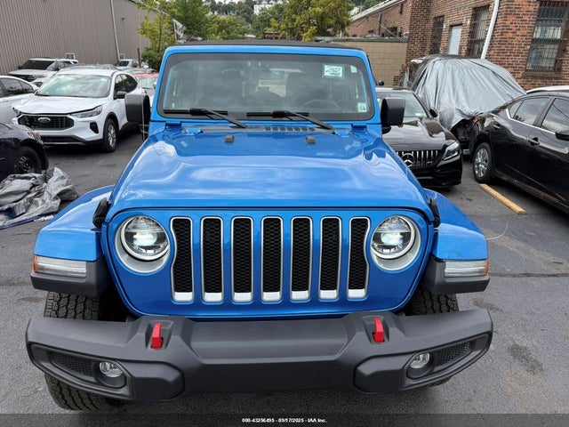 1C4HJXENXNW258849 Jeep Wrangler